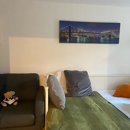 Apt 2/4People Archway/Holloway Londen Buitenkant foto