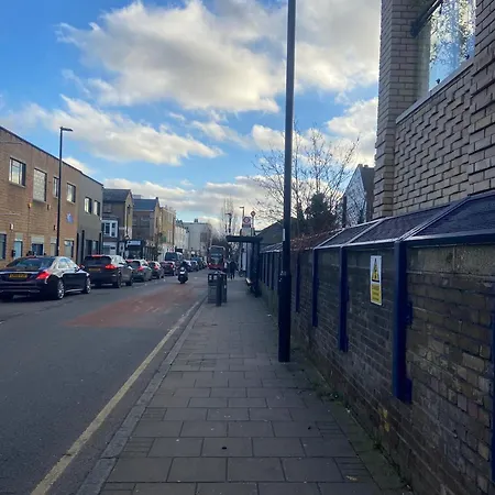 Apt 2/4People Archway/Holloway Londen Buitenkant foto