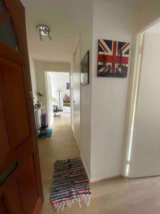 2/4people Archway/holloway *